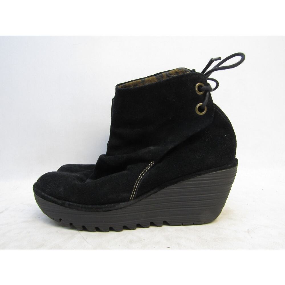 FLY LONDON Womens Sz 41 EUR Black Suede Wedge Lace Up Ankle Fashion Boots Bootie